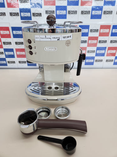 Cafetera 1100W, 1,4 L Semi-automática, 2 Cups, DELONGHI